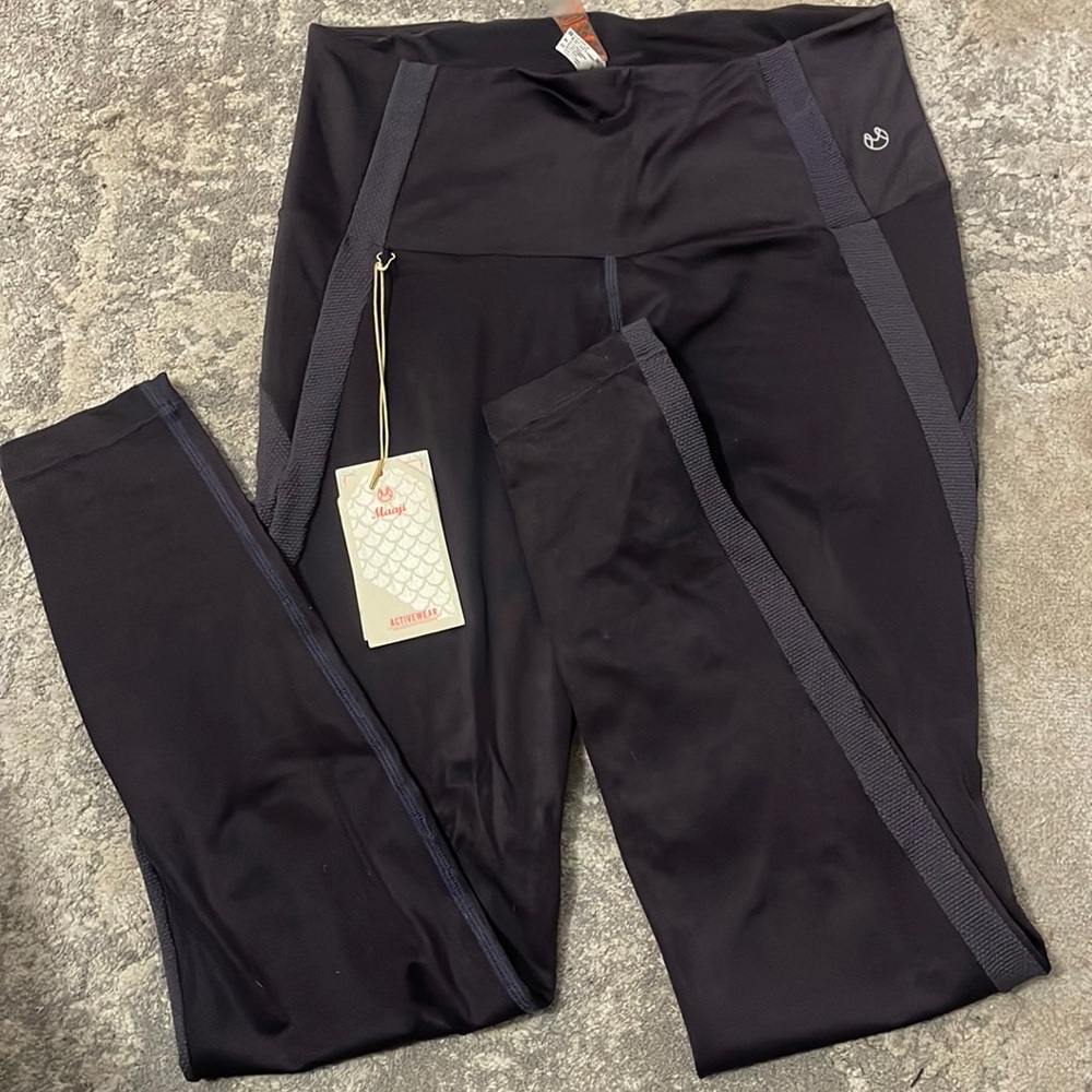 Maaji leggings